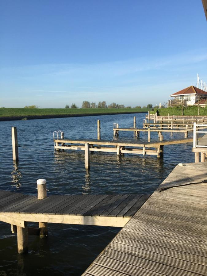 Friese Kust Villa Workum Extérieur photo